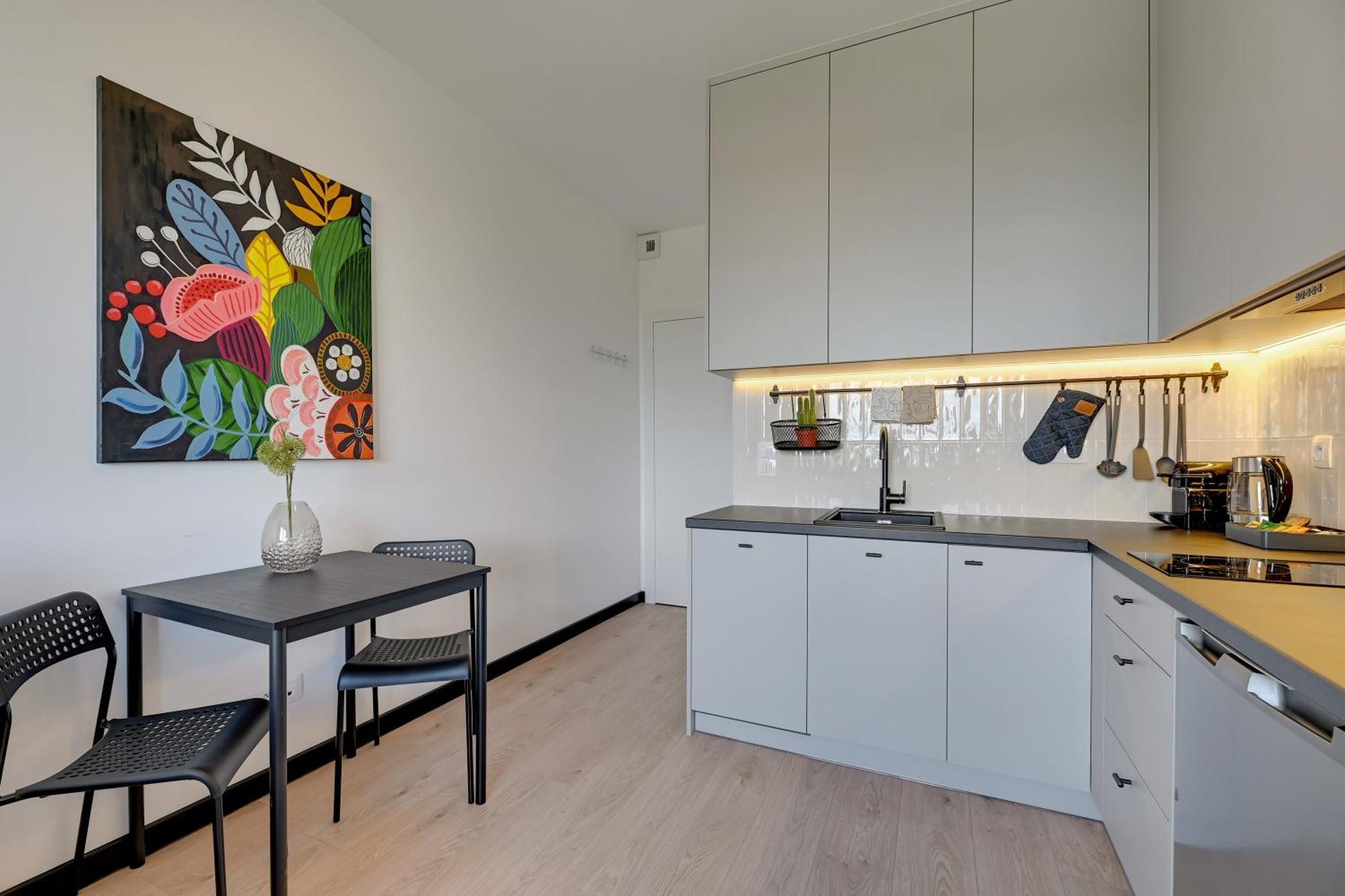 Doki Living & Foodhall By Downtown Apartments غدانسك المظهر الخارجي الصورة