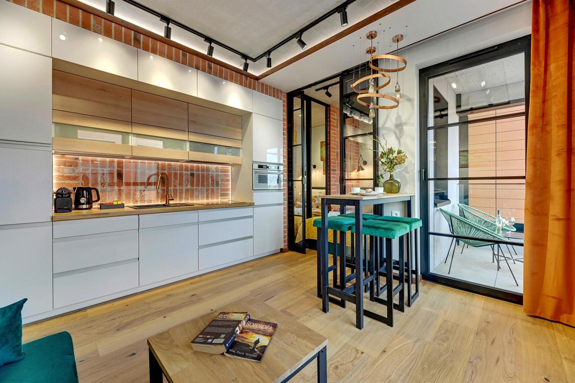 Doki Living & Foodhall By Downtown Apartments غدانسك الغرفة الصورة