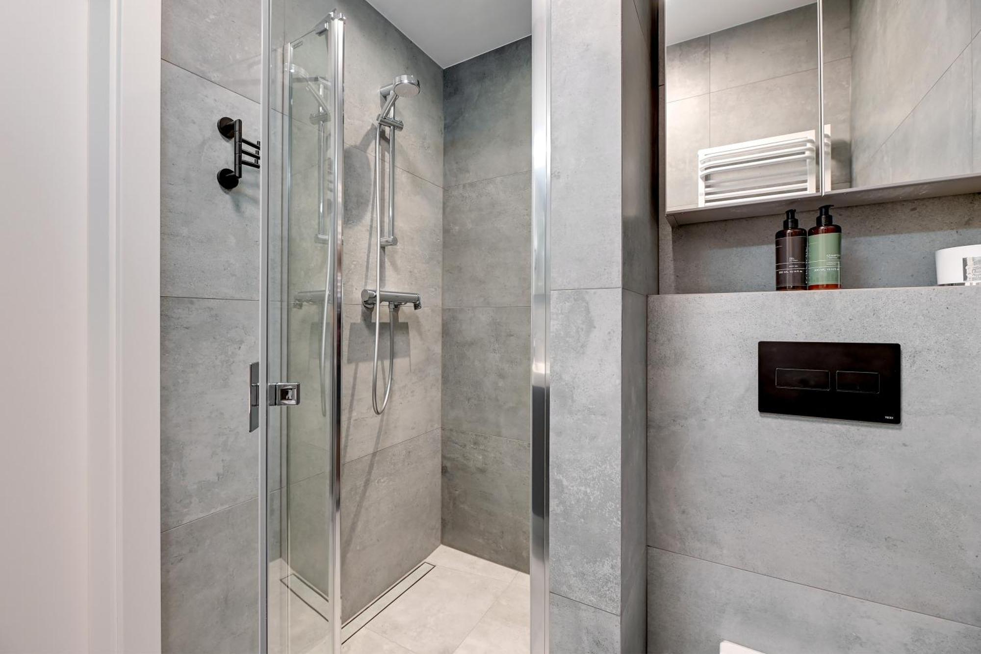 Doki Living & Foodhall By Downtown Apartments غدانسك الغرفة الصورة